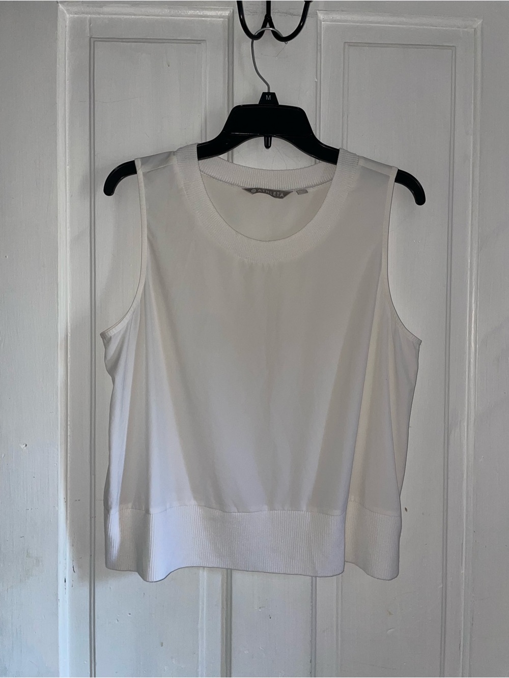 Athleta White Ribbed Crewneck Tank